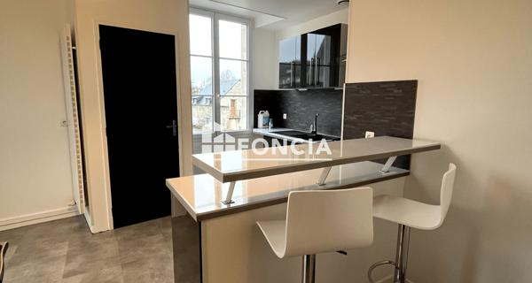 À vendre Appartement 5 pièces 105.71 m² - Courmelles 02200