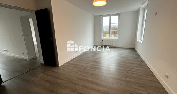 À vendre Appartement 5 pièces 105.71 m² - Courmelles 02200