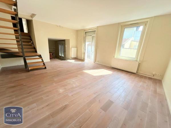 Maison à vendre 6 pièces 122.67m² Saint-Étienne (42000)
