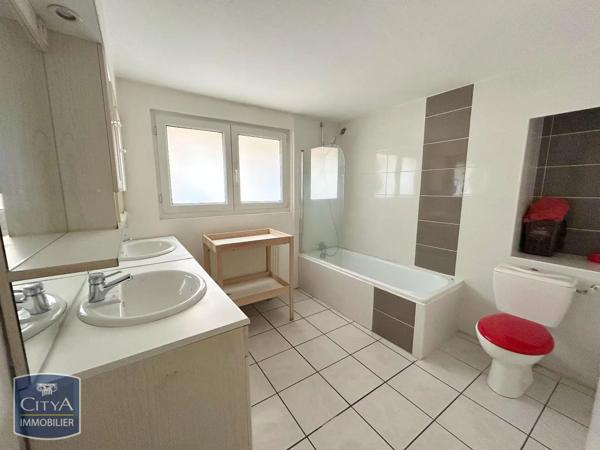 Maison à vendre 6 pièces 122.67m² Saint-Étienne (42000)