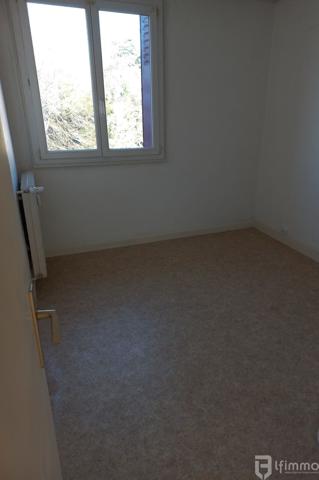 F4 proche tous commerces et écoles