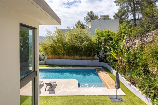 Villa californienne T5 + T2 indépendant avec piscine – Les Accates Marseille 11e