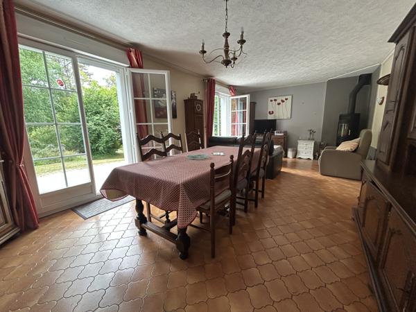 Plouay (56240) Agréable traditionnelle située à 7 minutes du bourg de Plouay.