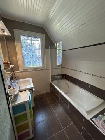 Plouay (56240) Agréable traditionnelle située à 7 minutes du bourg de Plouay.