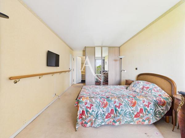 Appartement Croix 5 pièce(s) 143.81 m2