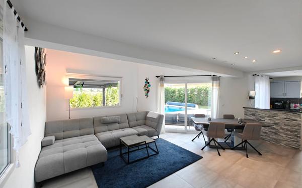 Maison à louer    5 pièces •  Veigy-Foncenex