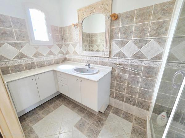 Grande propriété 5 chambres très fort potentiel