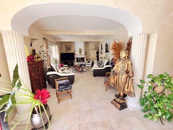 Grande propriété 5 chambres très fort potentiel