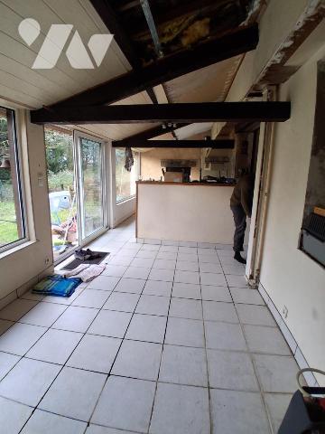 MAISON A RENOVER 100 m² - 5 pièces - sur terrain de 3125 m²