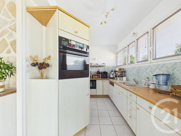 Maison à vendre  5 pièces - 106 m 2   USTARITZ  - 64
