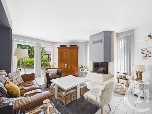 Maison à vendre  5 pièces - 106 m 2   USTARITZ  - 64