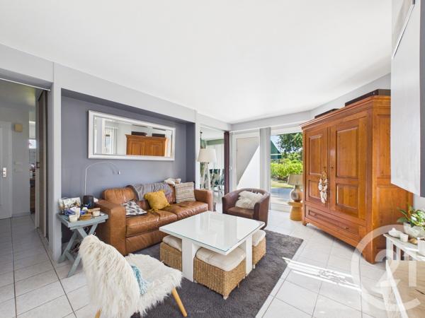 Maison à vendre  5 pièces - 106 m 2   USTARITZ  - 64