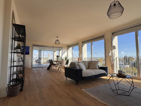 33200 Loft T4 de type New-Yorkais 125m2
