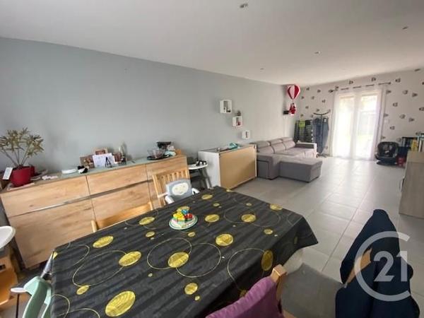 Maison à vendre  7 pièces - 148 m 2   PUILBOREAU  - 17