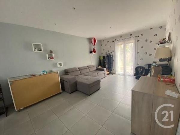 Maison à vendre  7 pièces - 148 m 2   PUILBOREAU  - 17