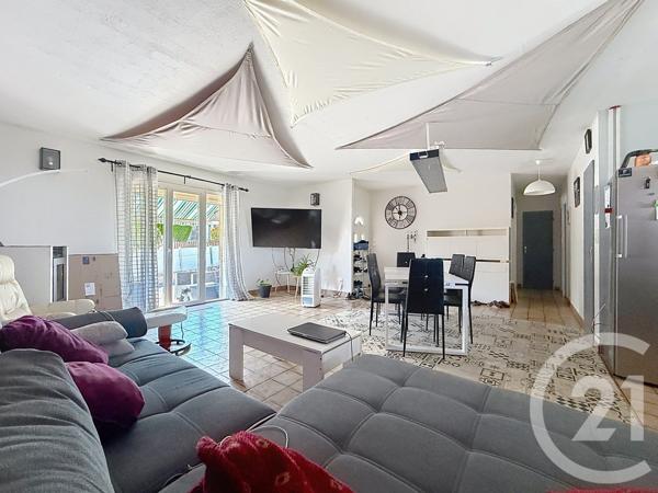 Maison à vendre  8 pièces - 166 m 2   GUERET  - 23