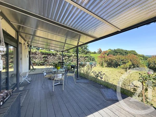 Maison à vendre  8 pièces - 166 m 2   GUERET  - 23