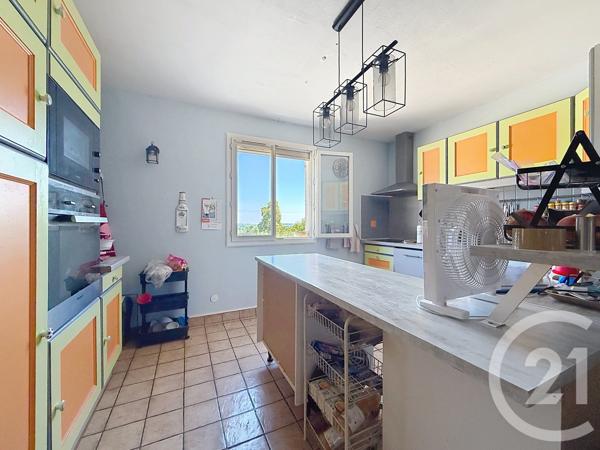 Maison à vendre  8 pièces - 166 m 2   GUERET  - 23