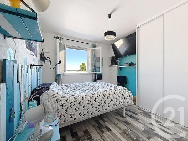 Maison à vendre  8 pièces - 166 m 2   GUERET  - 23