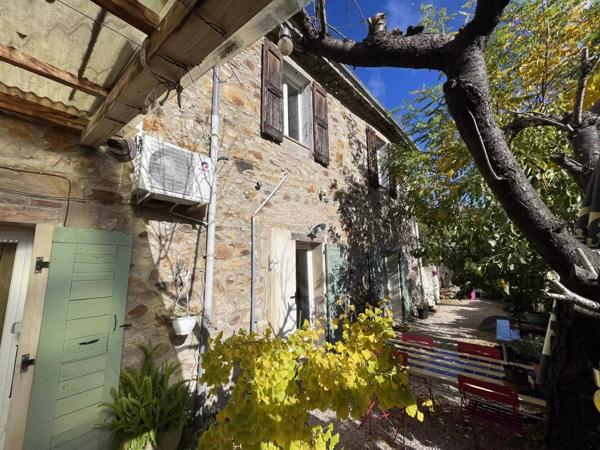 Belle maison de village avec terrain