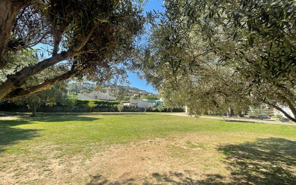 Maison à vendre    3 pièces • 70 m2 La Seyne-sur-Mer