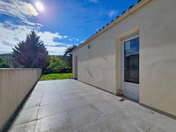 Bel ensemble immobilier sur les hauteurs offrant de multiples possibilités