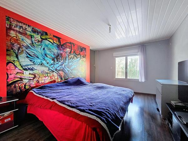 Bel ensemble immobilier sur les hauteurs offrant de multiples possibilités