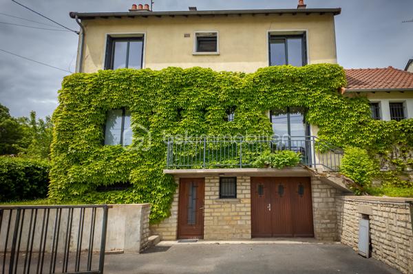Maison d architecte de 162 m²