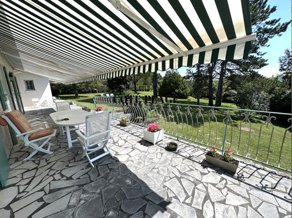 Saint-Palais-sur-Mer (17420) SAINT PALAIS / MER proche plage villa avec terrain boisé de 4400 m2 - AU PRIX DE VENTE DE 1.155.000 € HAI