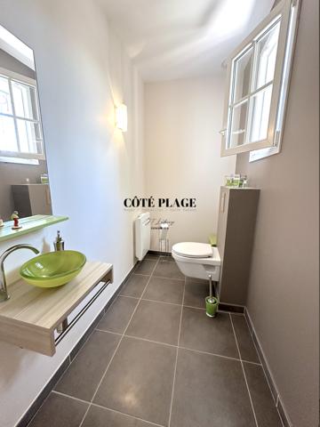 Saint-Palais-sur-Mer (17420) SAINT PALAIS / MER proche plage villa avec terrain boisé de 4400 m2 - AU PRIX DE VENTE DE 1.155.000 € HAI