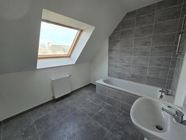 Contemporaine neuve Sarzeau bourg d'une superficie de 110 m²