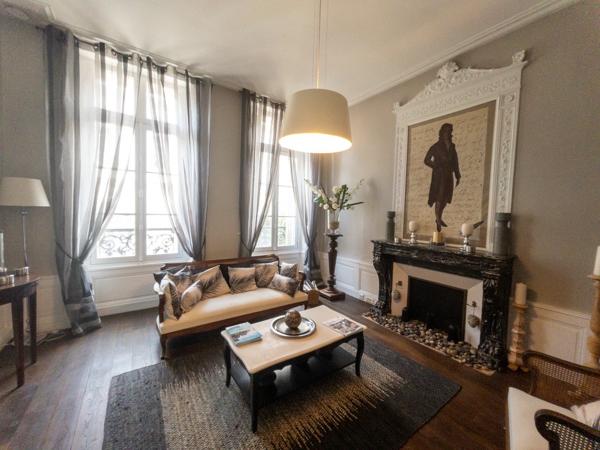 Immeuble à vendre à Chalais (16210) - Charente