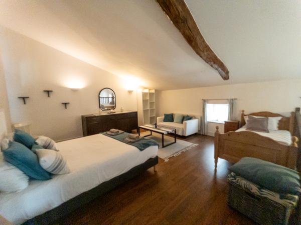 Immeuble à vendre à Chalais (16210) - Charente