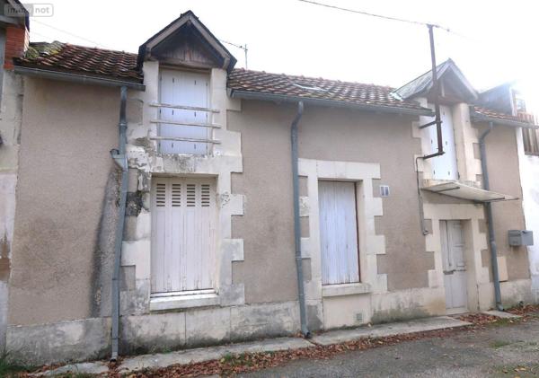 Maison à vendre à Châtellerault dans la Vienne (86100), ref : 86024-MAIS2416   
Quartier Est