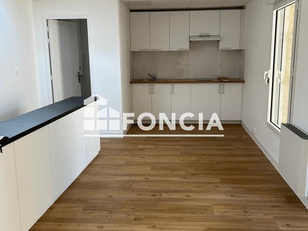 Location Appartement 3 pièces 57.85 m² - 27 RUE DE JANEAU Bordeaux 33000