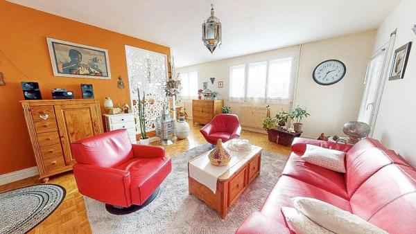 Vente Appartement 4 pièces 81 m2 à Luisant