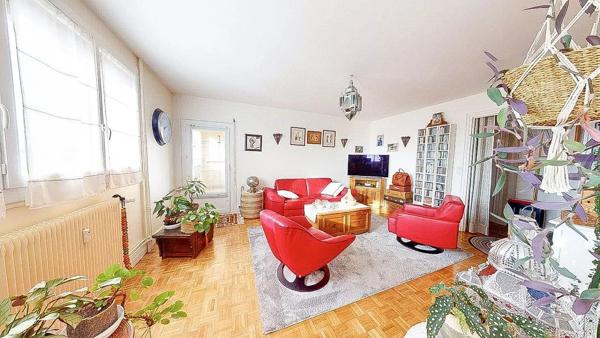 Vente Appartement 4 pièces 81 m2 à Luisant
