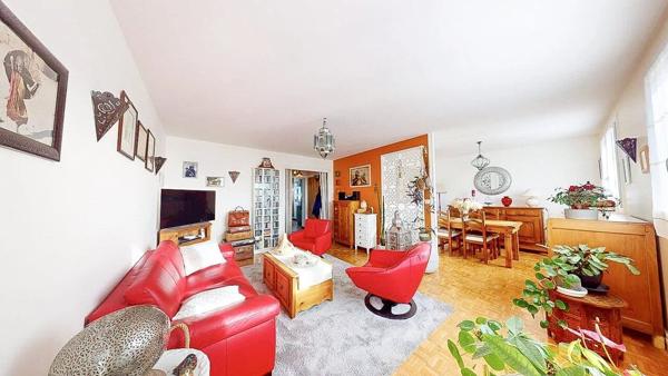 Vente Appartement 4 pièces 81 m2 à Luisant