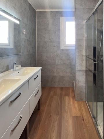 Maison rénovée 96 m2 -3/4 chambres - sur parcelle sur 371 m2, Sainte soulle 17220