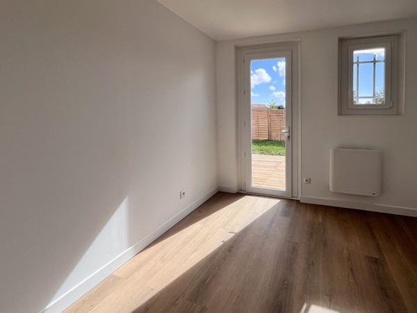 Maison rénovée 96 m2 -3/4 chambres - sur parcelle sur 371 m2, Sainte soulle 17220