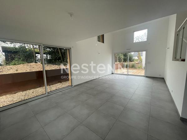 Maison Neuve à Vendre à Larmor Baden - 4 Chambres, 125.99 m²