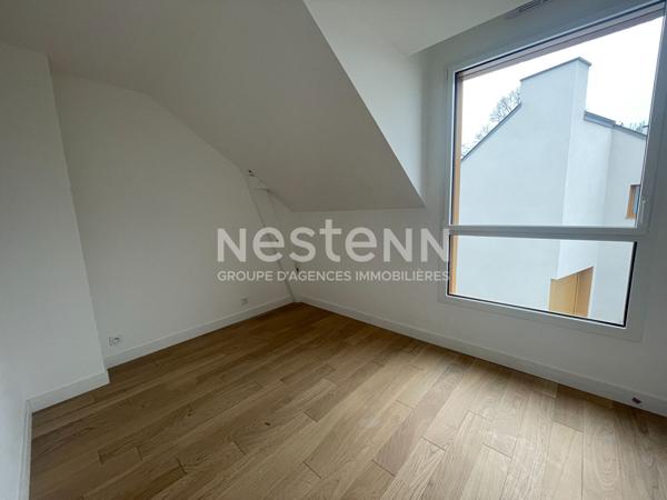 Maison Neuve à Vendre à Larmor Baden - 4 Chambres, 125.99 m²