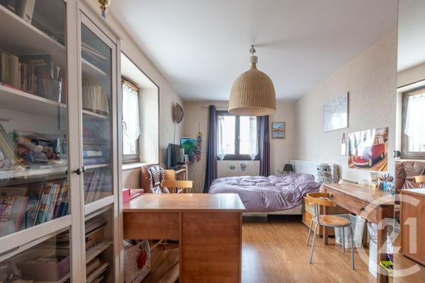 Maison à vendre  8 pièces - 167,64 m2 LA VARENNE ST HILAIRE - 94