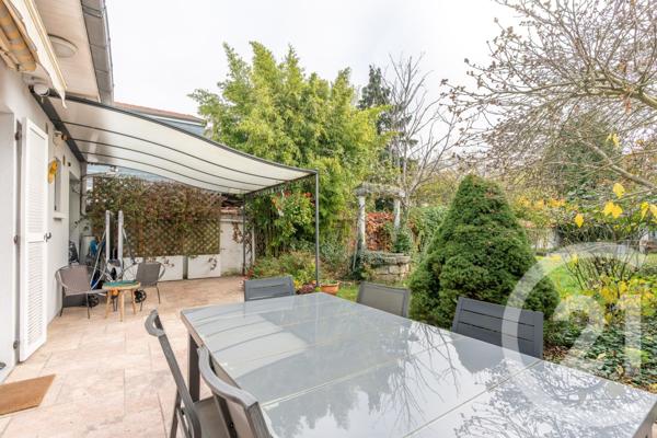 Maison à vendre  8 pièces - 167,64 m2 LA VARENNE ST HILAIRE - 94