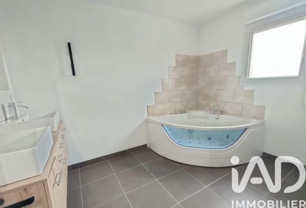Maison à vendre 5 pièces 111 m² Dole