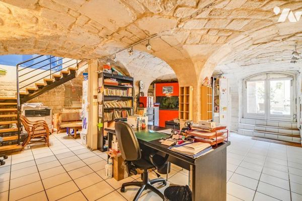 NOTAIRE VEND –  RUE DE SAVOIE  - PARIS 6ème - 