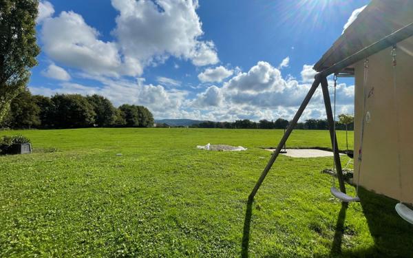 Maison à vendre    4 pièces •  Saint-Étienne-du-Bois