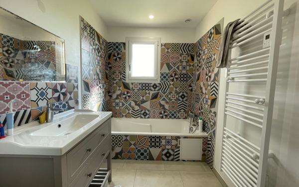 Maison à vendre    4 pièces •  Saint-Étienne-du-Bois