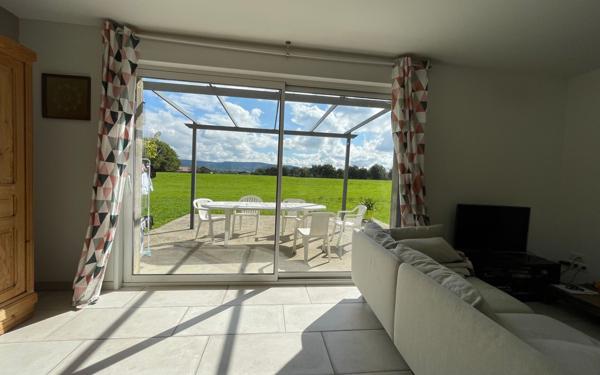 Maison à vendre    4 pièces •  Saint-Étienne-du-Bois