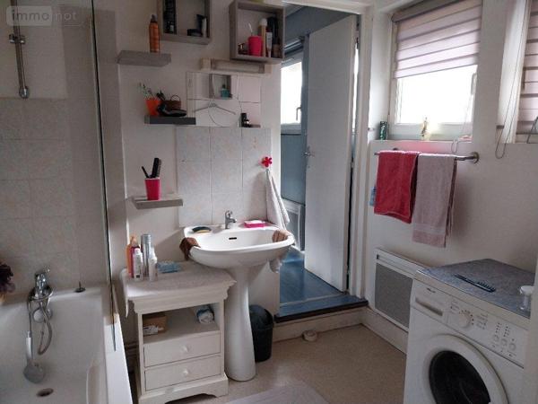 Immeuble à vendre à Le Neubourg dans l'Eure (27110), ref : VI140-27061